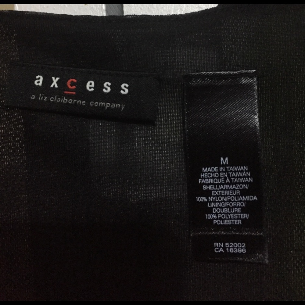 Medium 3/4 sheer black/gray good condition! - Picture 2 of 3