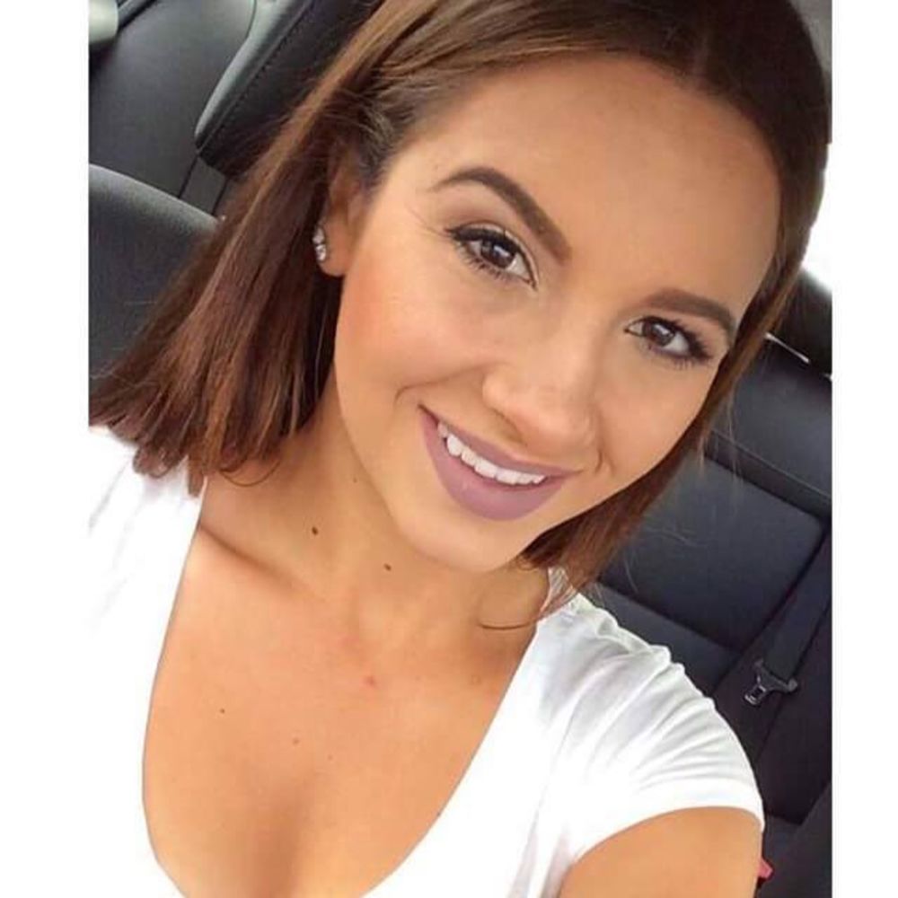 Meet your Posher, Victoria