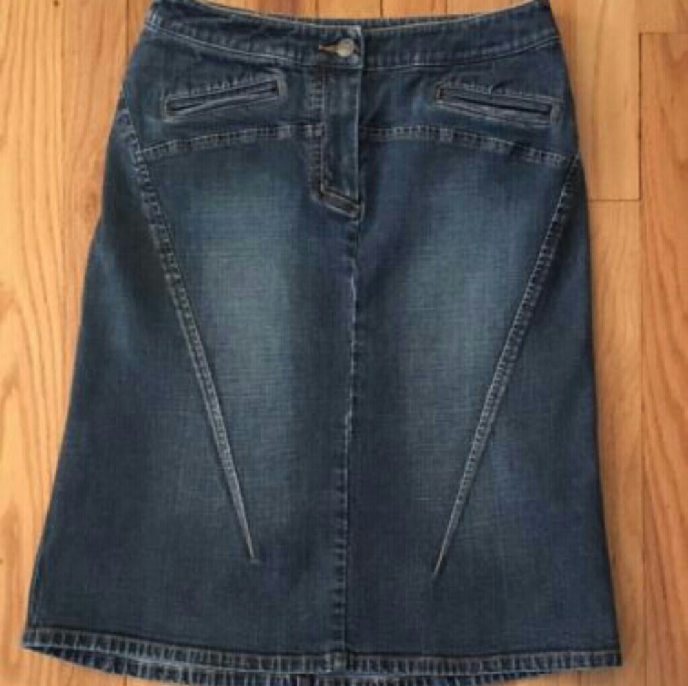 The limited stretch modest denim jean skirt size 4