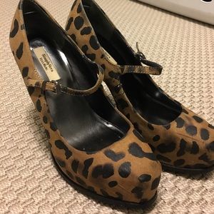 Simply Vera, Vera wang heels