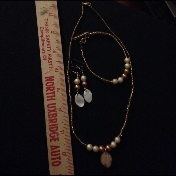 Jewlery set glod - Picture 1 of 2