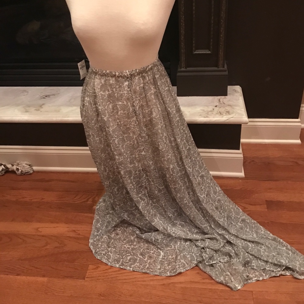Hollister long skirt NWT