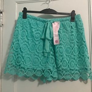 NFT Sea foam green Lace shorts