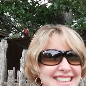 Meet your Posher, Teresa