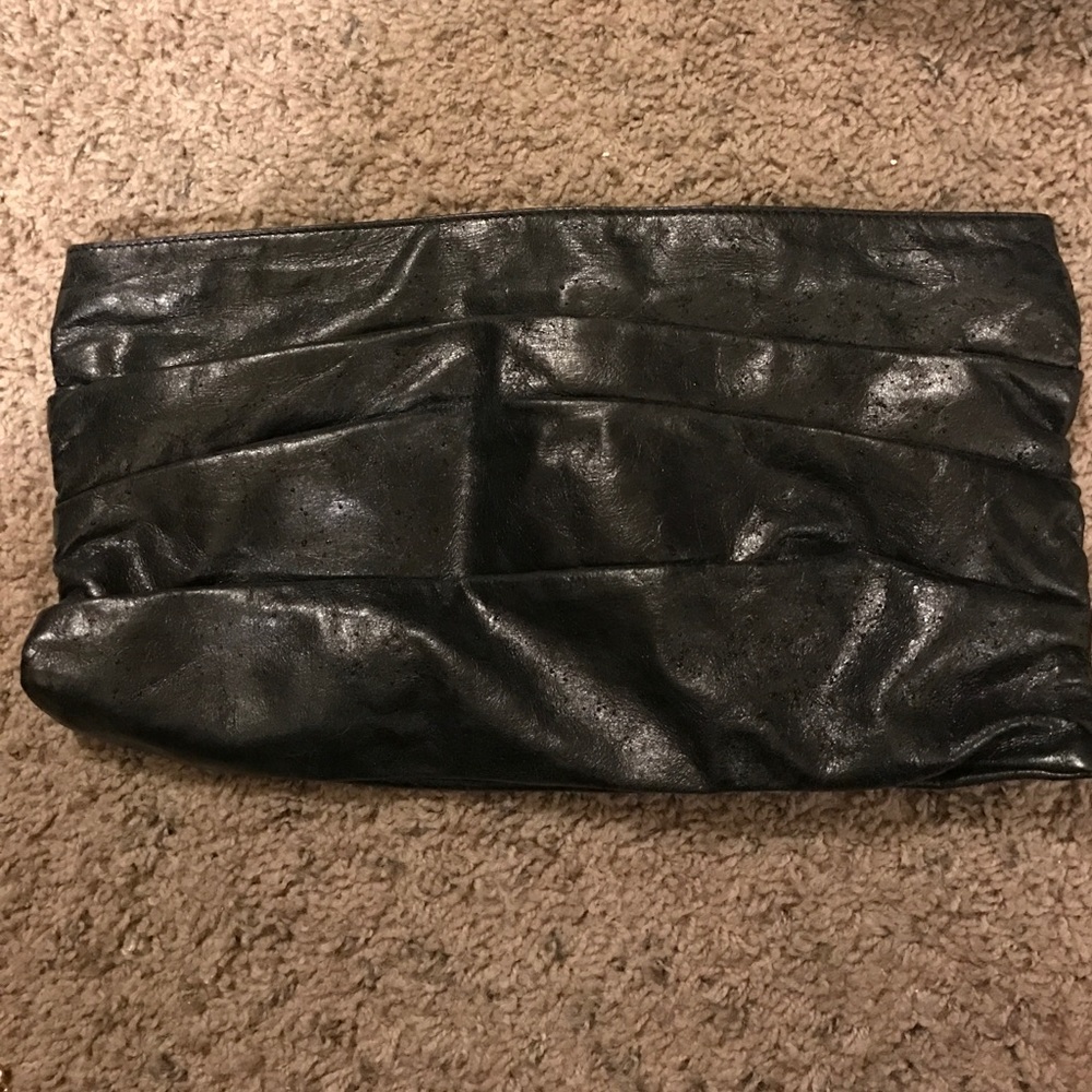 Hobo clutch black like new real leather