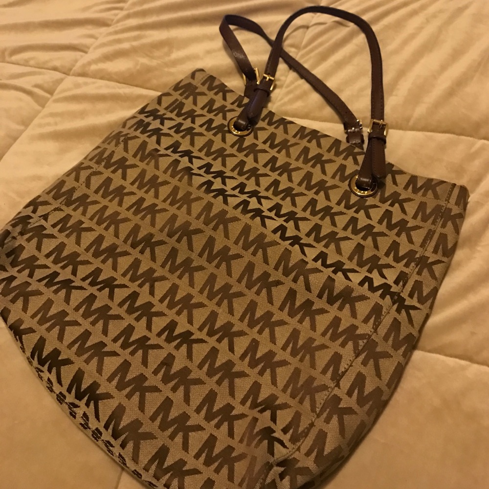 Michael Kors MK logo tote