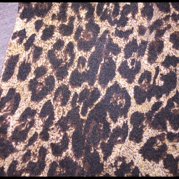 Super cozy cropped sweater - Picture 2 of 2