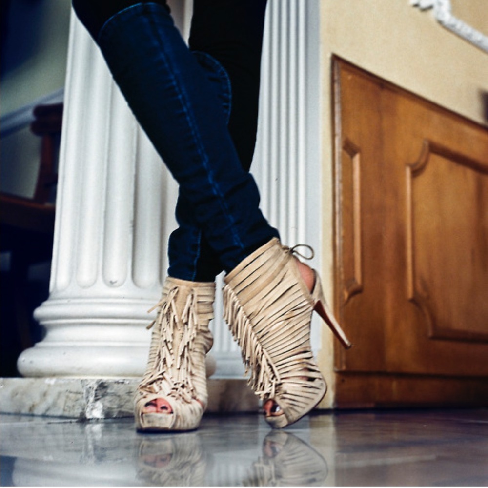 Meet your Posher, Ju