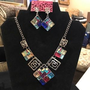 NWT Betsey Johnson Necklace & Earring Set