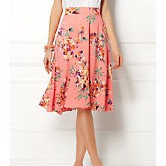 Eva Mendes Dresses & Skirts - Coral floral skirt