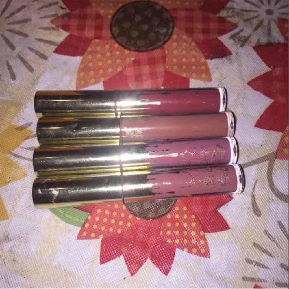 Kylie Minis