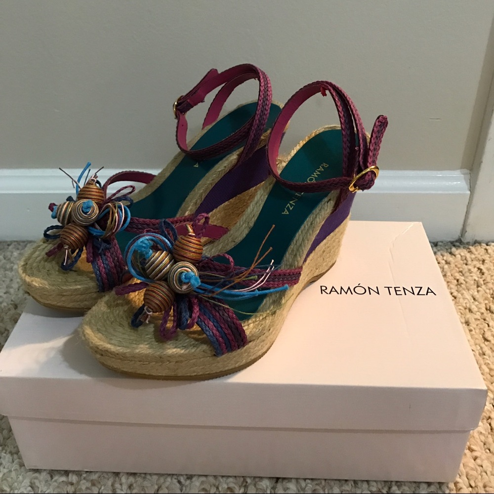 Ramón Tenza Coconut Wedge