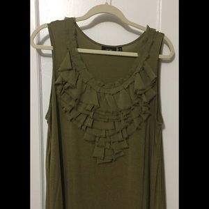 Apt. 9 olive green sleeveless top