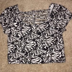 Black and white floral crop top