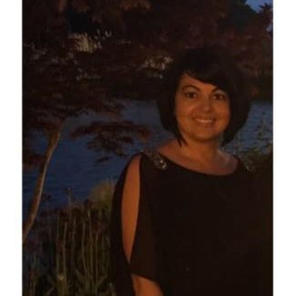 Meet your Posher, Elena
