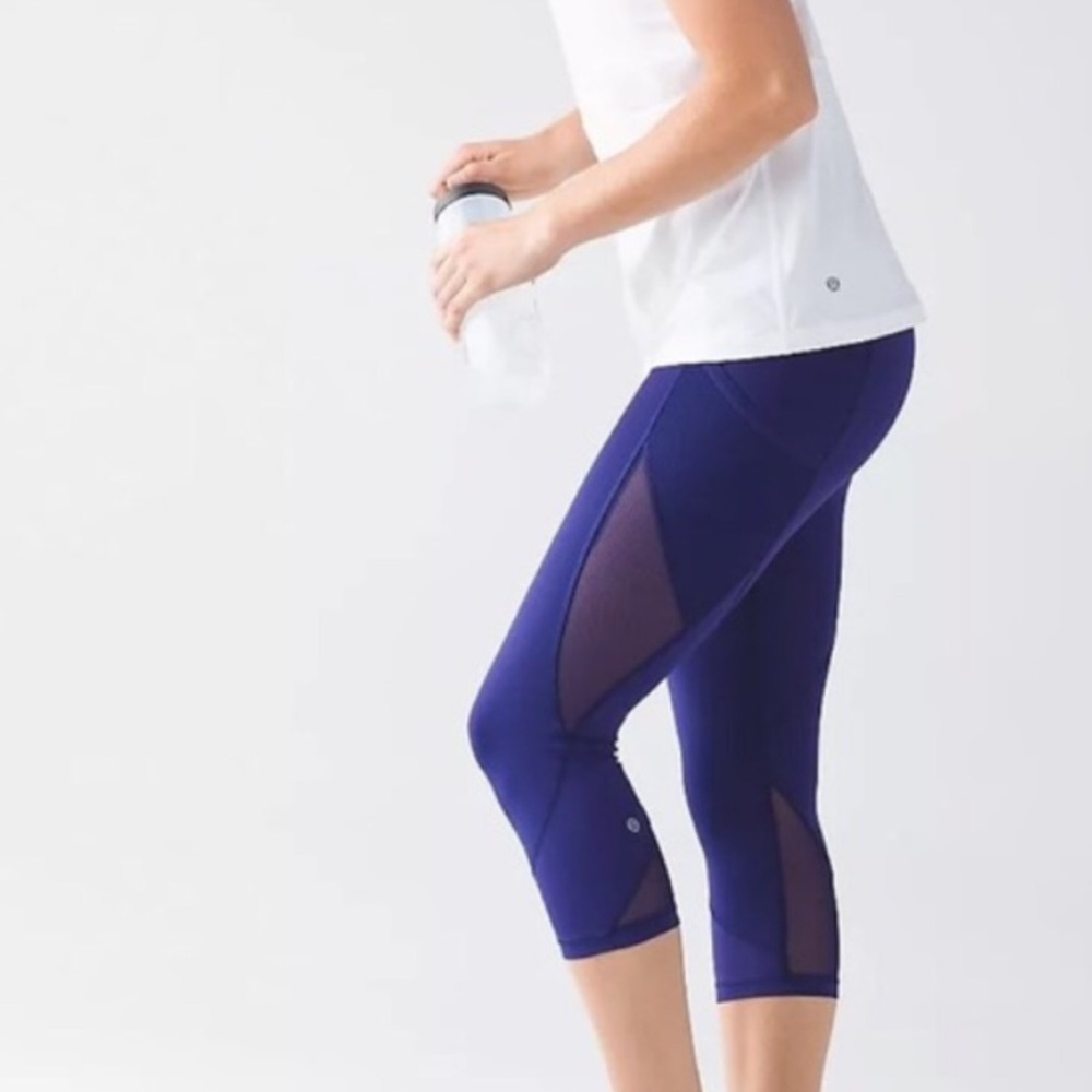 RARE Like New Lululemon Leggings