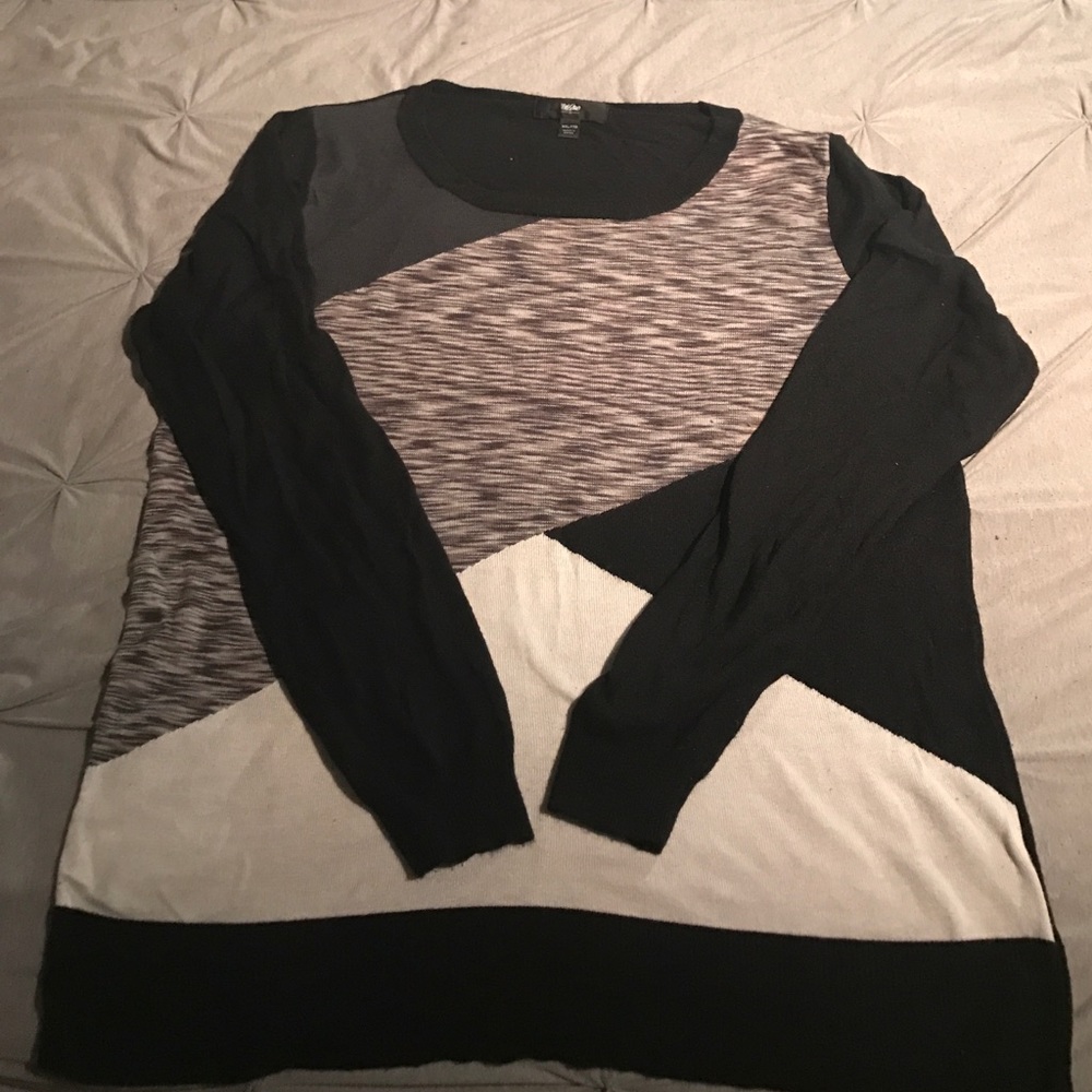‼️‼️SOLD‼️‼️Mossimo sweater!