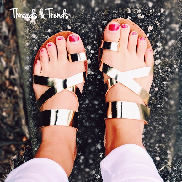 LAST PAIR! Metallic Gold Sandals - Picture 2 of 4