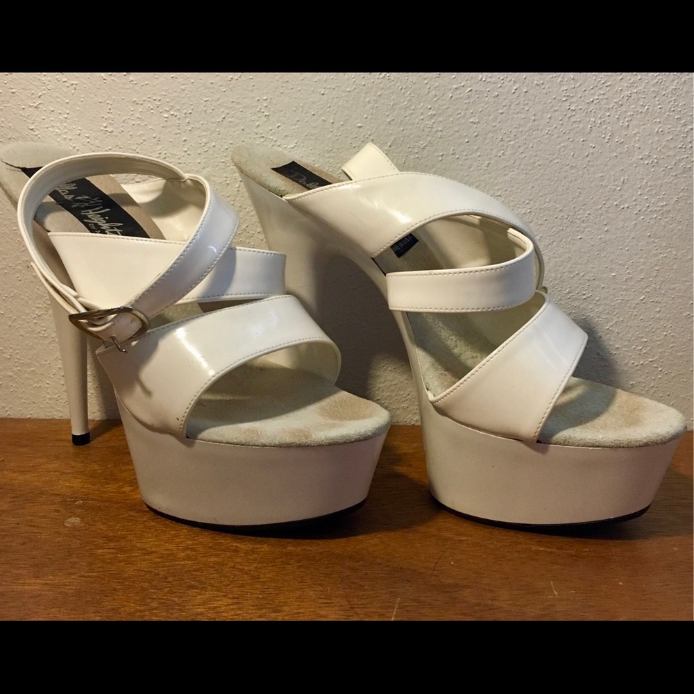 WHITE PLATFORM 6 INCH STILETTO OPEN TOE HEELS SZ 9