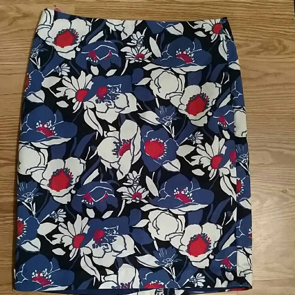 Spring/Summer skirt  This is a cotton blend.