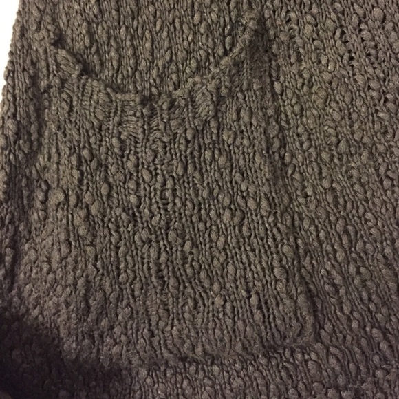 Lucky brand sweater - Picture 3 of 4