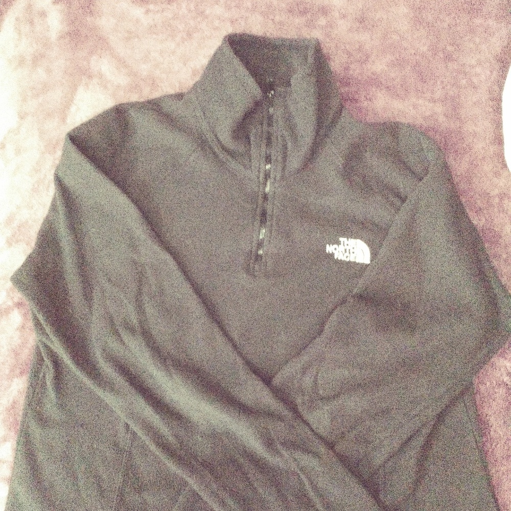 Black north face zip up fleece