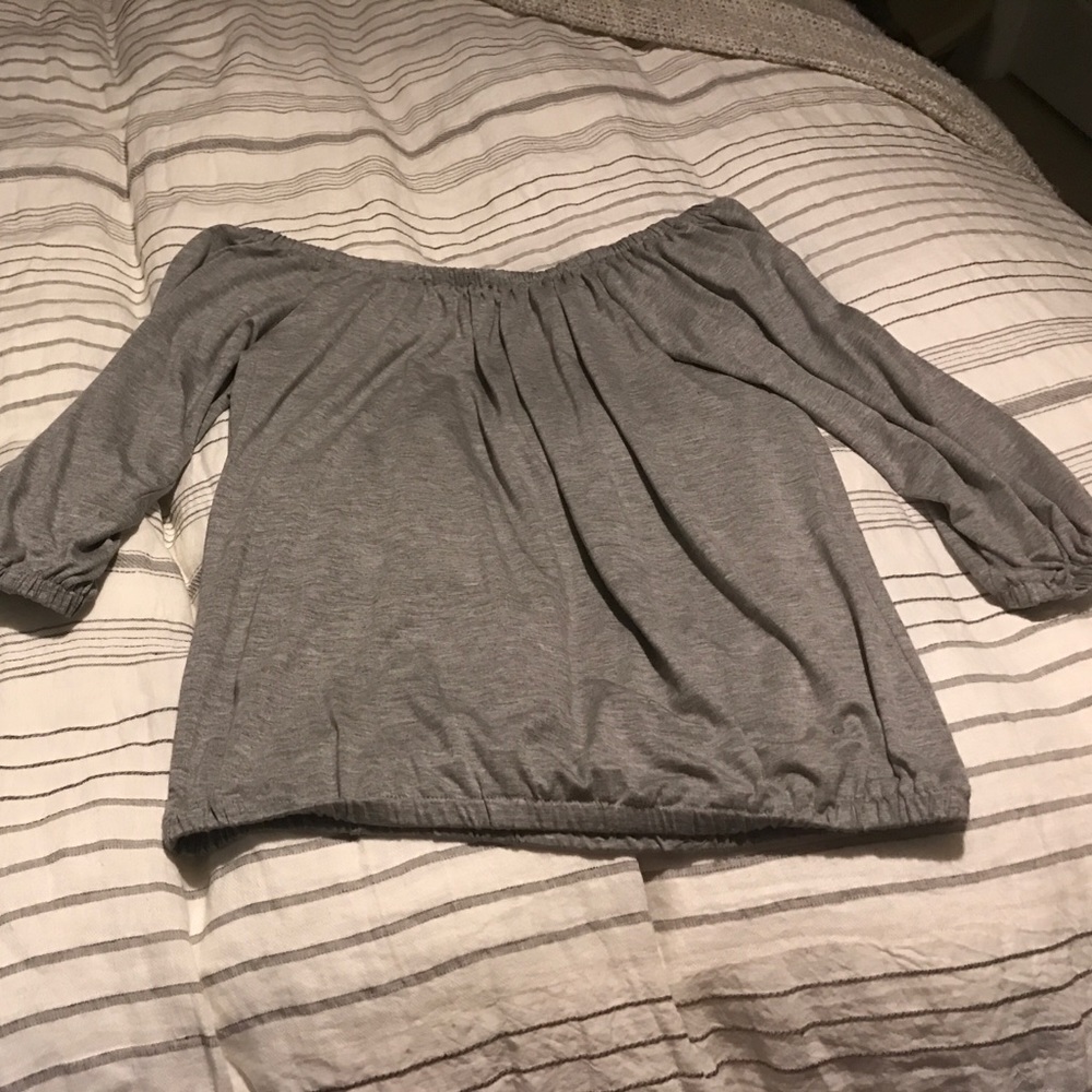 Off shoulder shirt