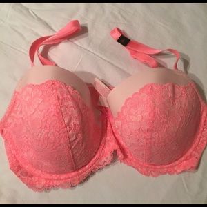 Victoria's Secret Bra 38D