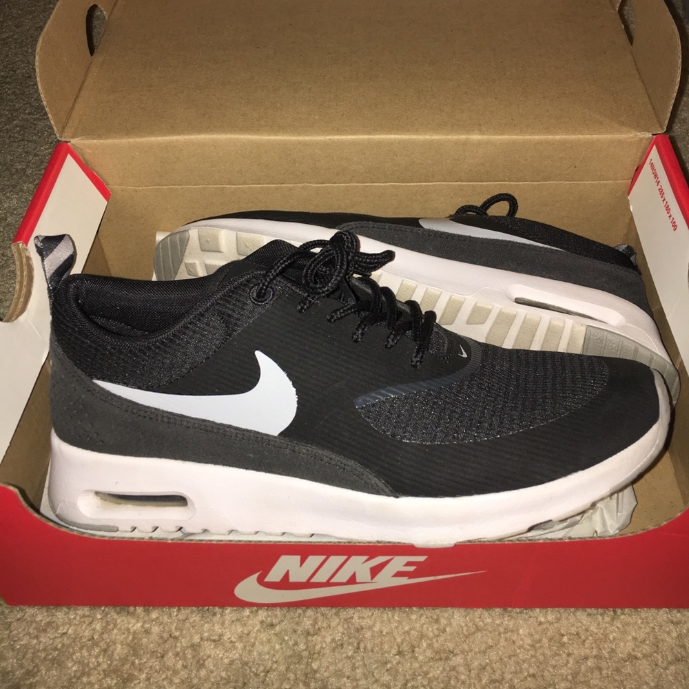 Women's Nike Air Max Thea