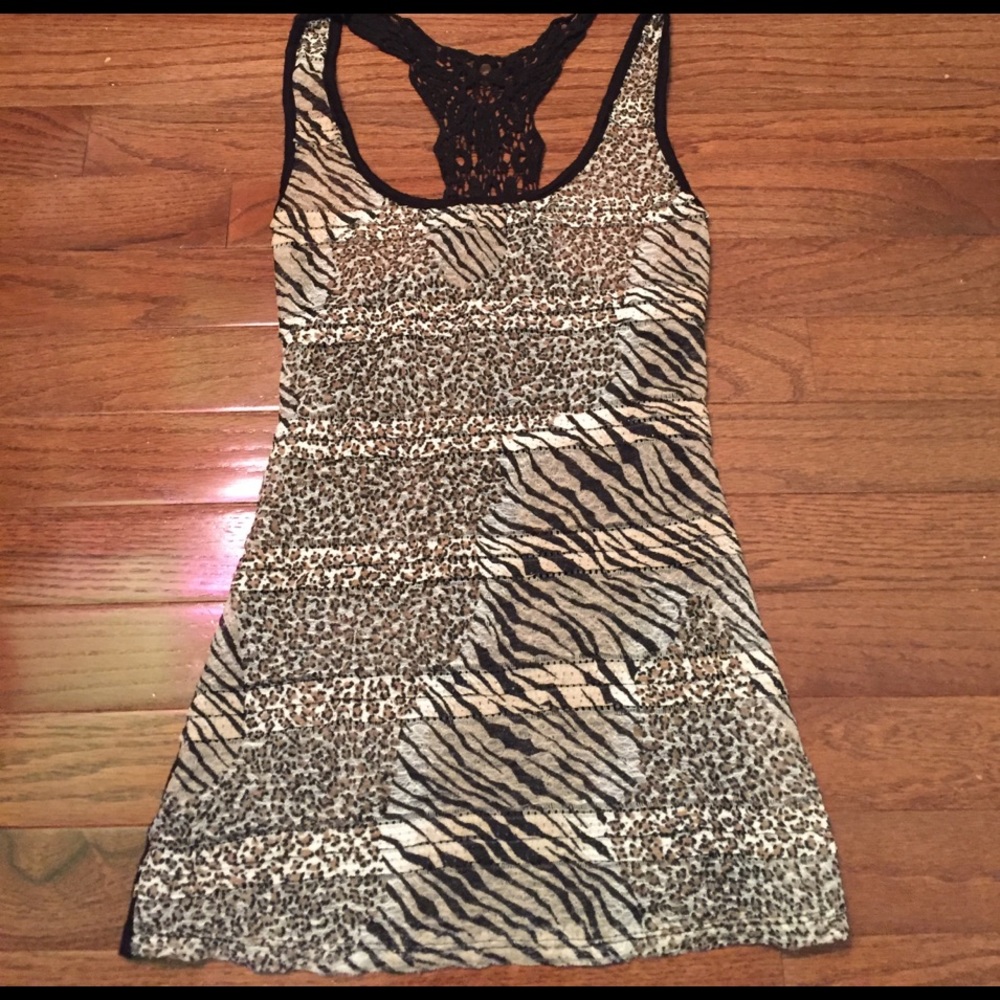 SUPER cute new animal print tank with lace back