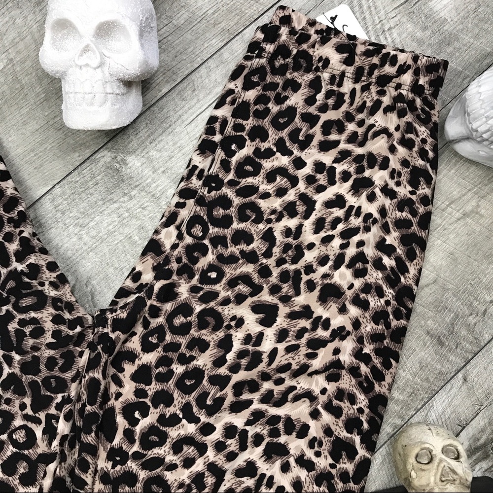 Black brown cheetah butter soft leggings - Picture 8 of 8