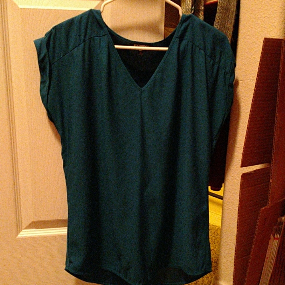 Express silky roll sleeved top