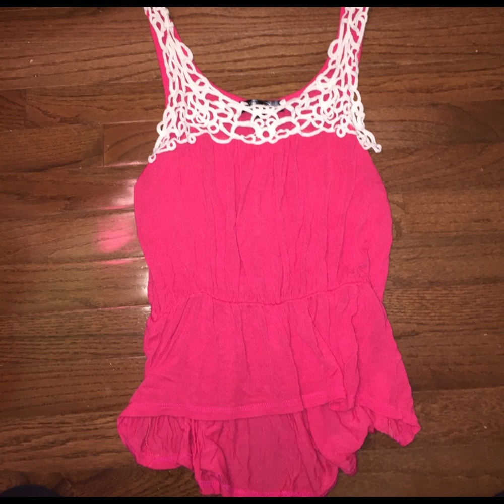 ADORABLE flowy tank top