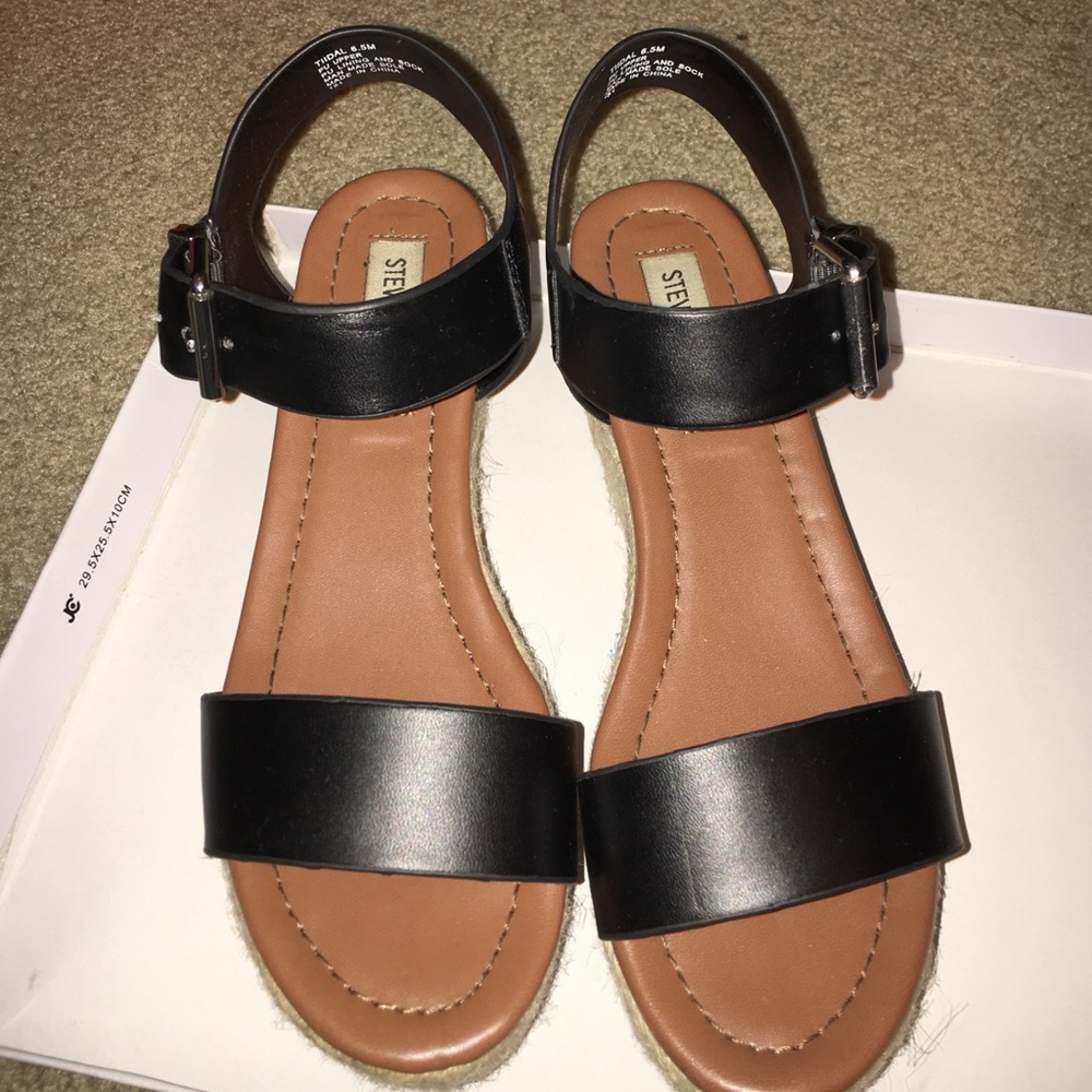 Steve Madden Platform Sandals