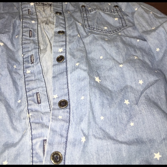 Cropped button up star jean top - Picture 2 of 2