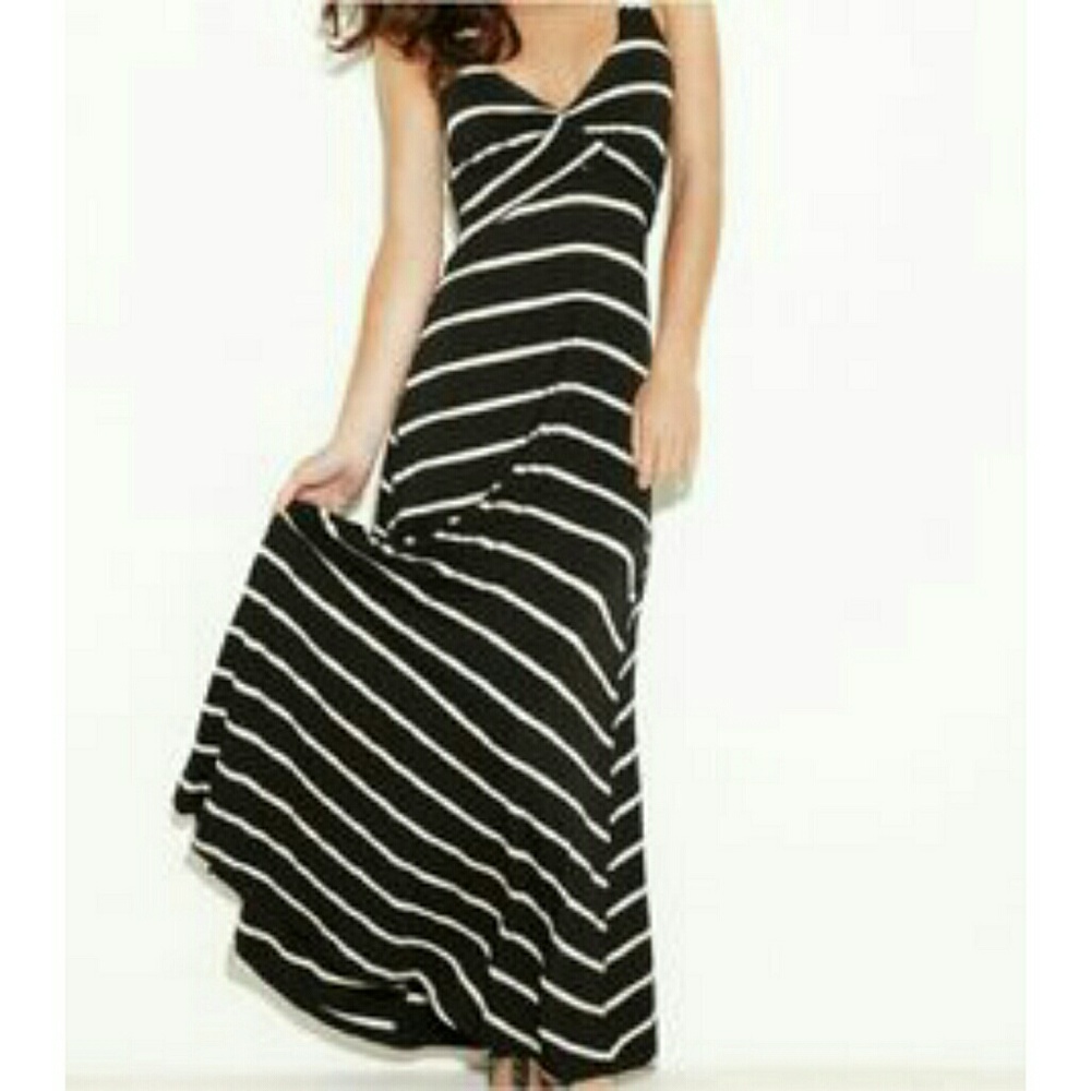 G by GUESS Women's Caylin Halter Maxi Dress