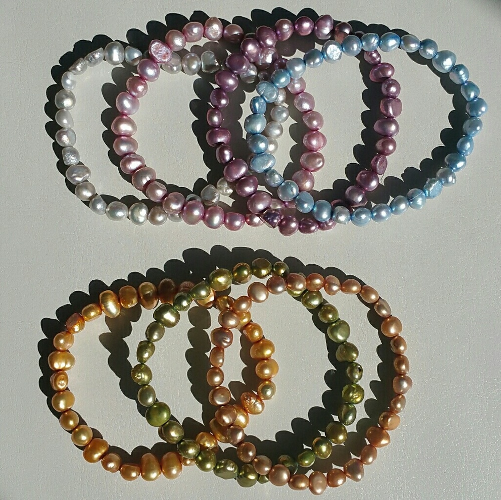 Beautiful Set of Freshwater Pearls - Picture 2 of 4