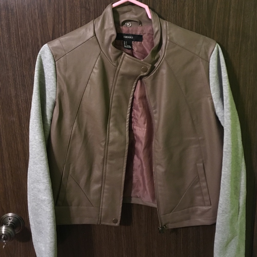 Forever 21 jacket super cute