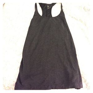 Gap fit grey tank