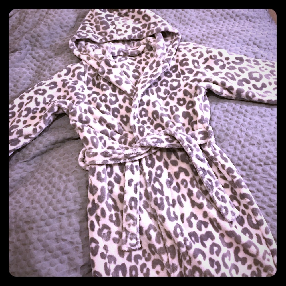 💕 TUCKER + TATE plush robe 💕