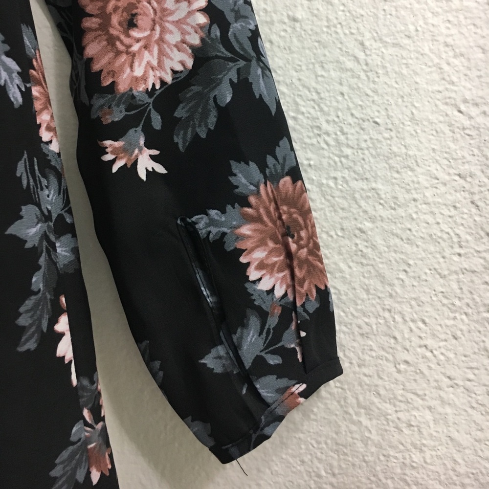 Black long sleeve dress with lilac flowers - Picture 2 of 4