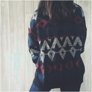 🚫SOLD🚫 Long sleeve tribal knit sweater