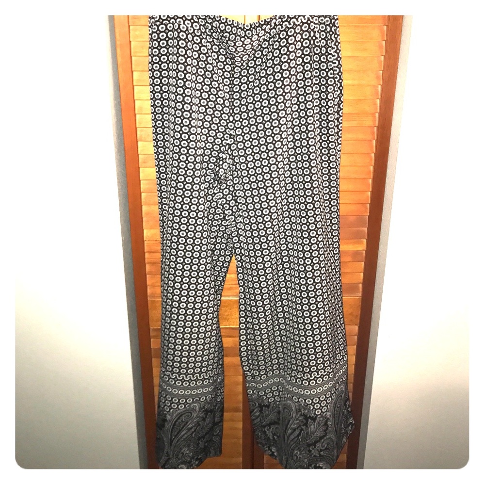 New York & Co. wide leg Palazzo pants.
