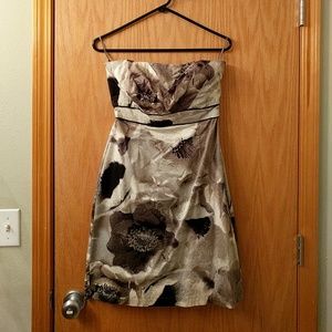 New York & Co. Strapless dress