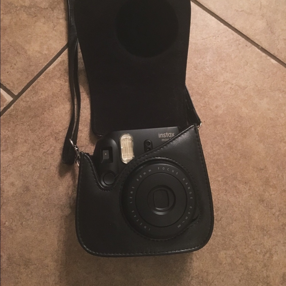 FujiFilm Instax Mini 8 Camera with case & film