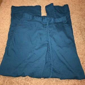 Size small greys anatomy Caribbean blue scrub