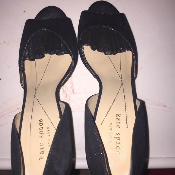 Kate Spade Heels👠👠. Gently worn❣ GUC - Picture 2 of 4