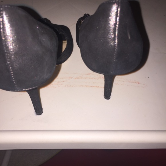 Kate Spade Heels👠👠. Gently worn❣ GUC - Picture 4 of 4