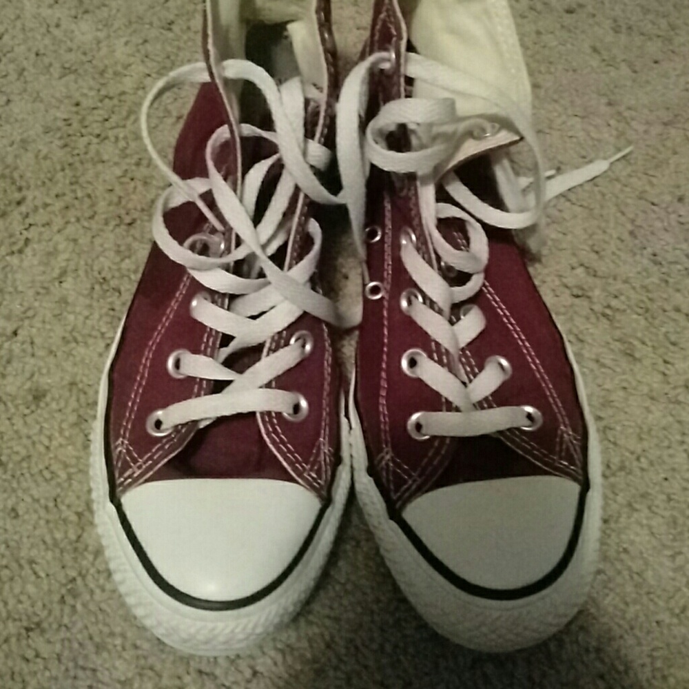 *Converse *  High-Tops ON HOLD