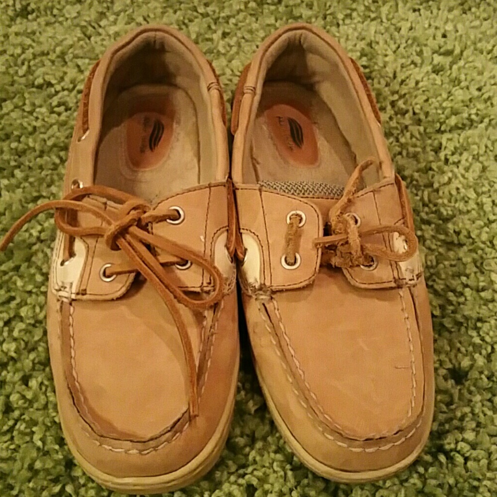 Girls shoes